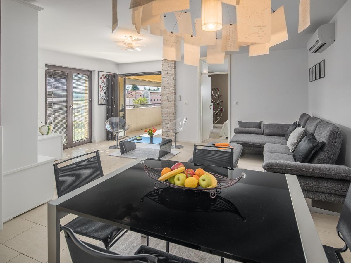 Apartment Residence Πόρετς Εξωτερικό φωτογραφία